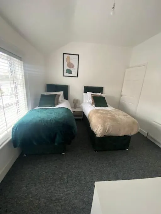 度假居 3-Bed Home From Home, Sleeps 6, Great For Contractors, Close To Gulliver'S Valley Theme Park, Free Parking, Hot Tub, Couple Retreat 谢菲尔德 英国